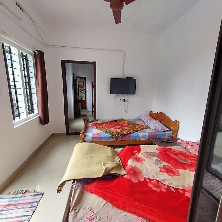 Greenpepperhomestay Munnar Anaviratty Exterior foto