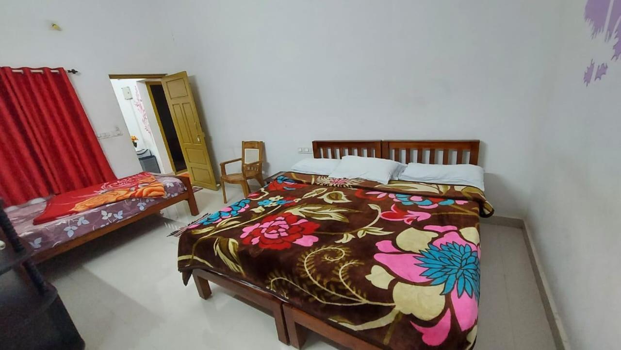Greenpepperhomestay Munnar Anaviratty Exterior foto