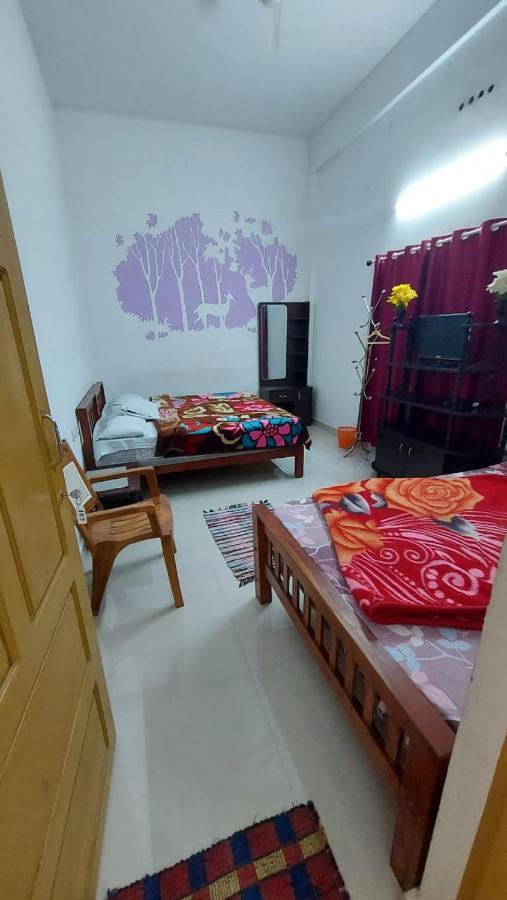Greenpepperhomestay Munnar Anaviratty Exterior foto