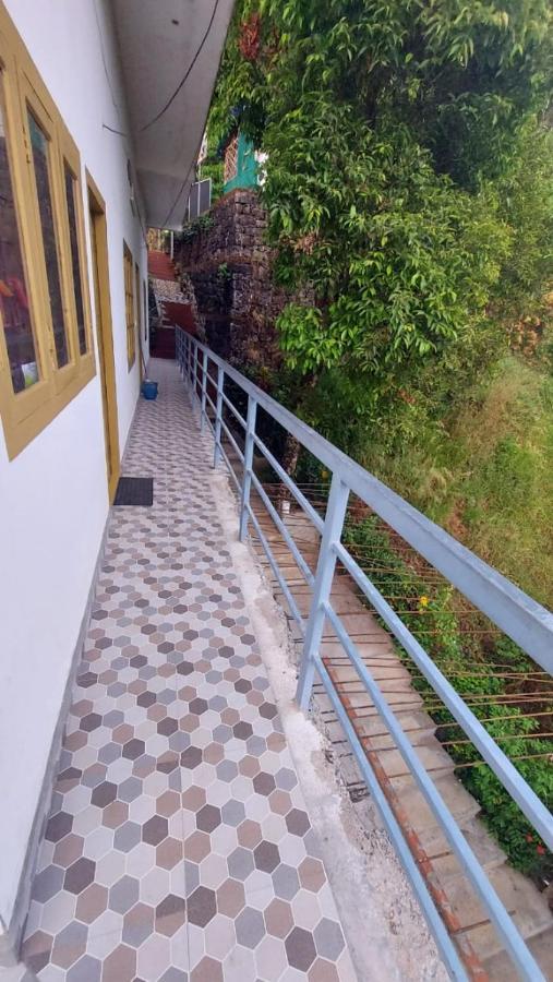 Greenpepperhomestay Munnar Anaviratty Exterior foto