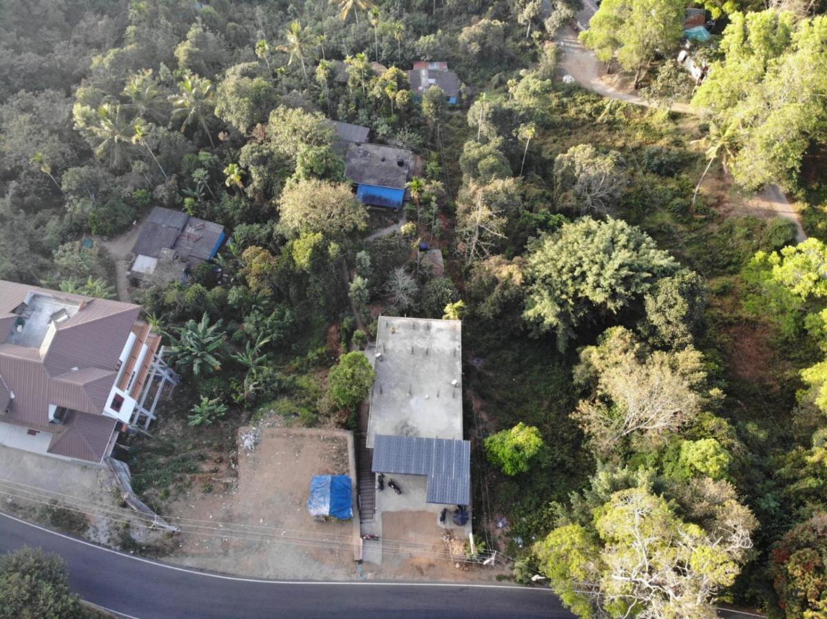 Greenpepperhomestay Munnar Anaviratty Exterior foto